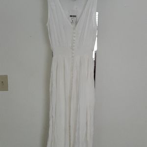 NWT White floral embroidered maxi dress